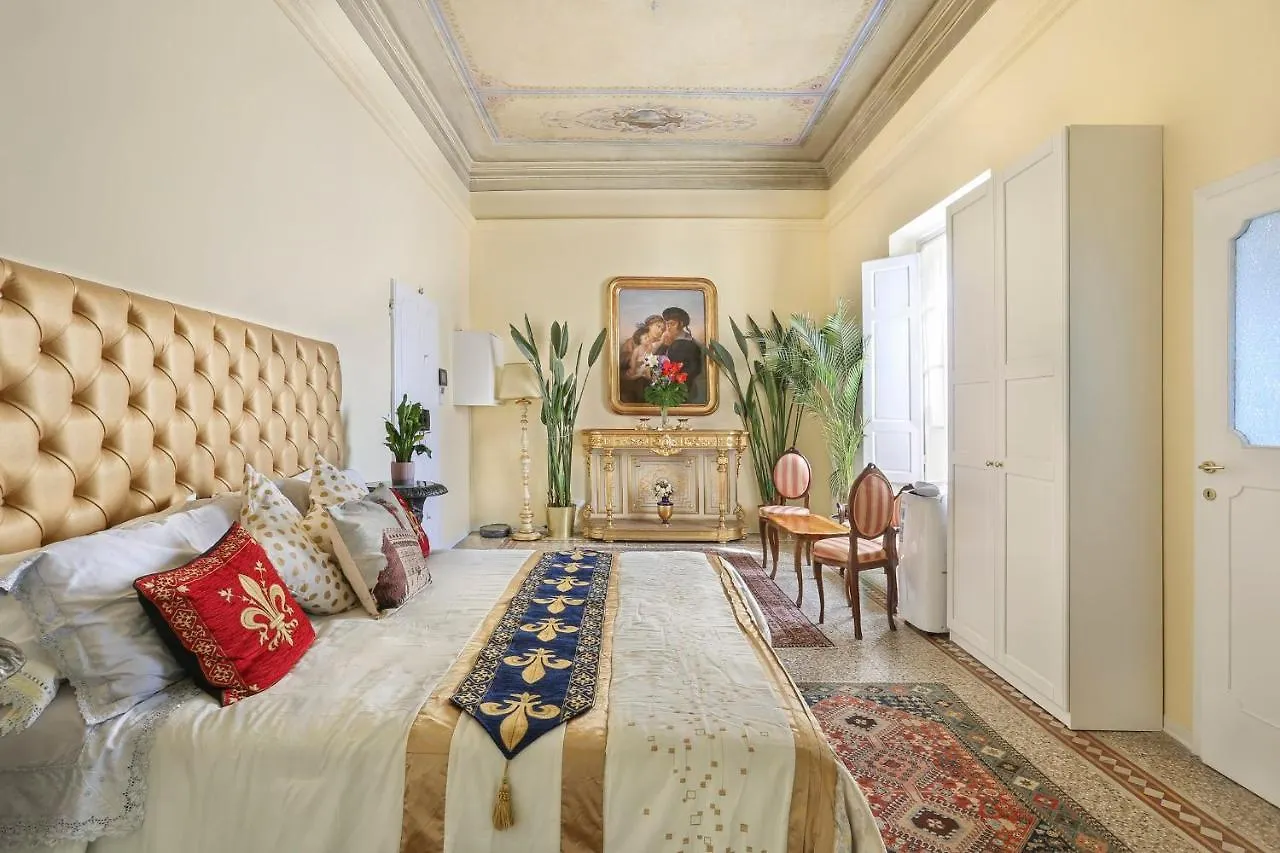 Apartment Lullaby Suite Near Palazzo Vecchio And Piazza Signoria -Hosted By Sweetstay Florence